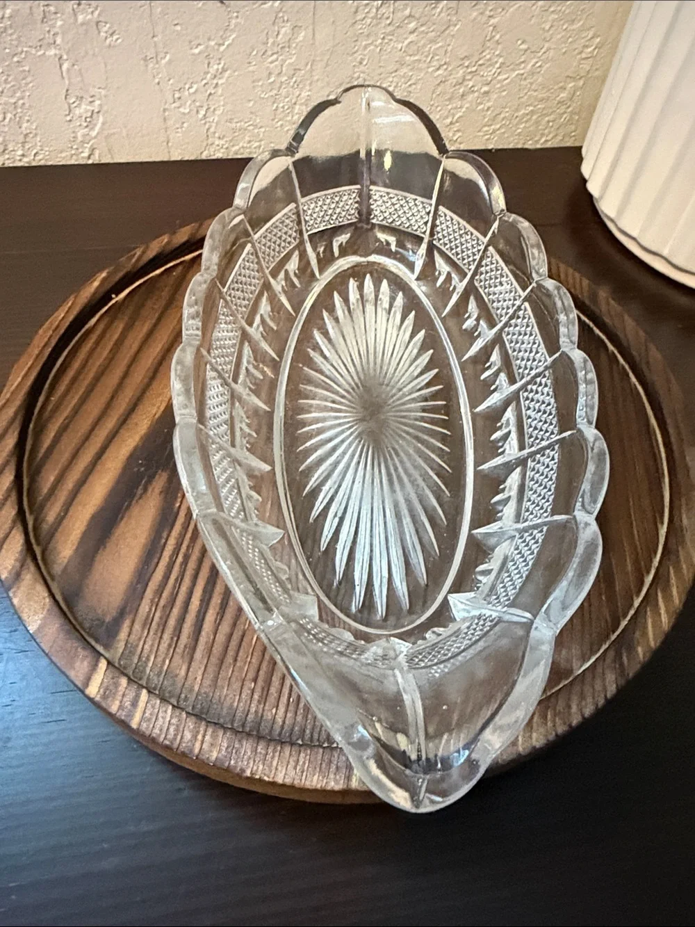 Vintage Pressed Glass Oval Dish – Starburst Design – Clear Scalloped Edge Candy